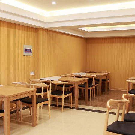 Greentree Inn Yiwu International Trade City Hotel Exterior photo