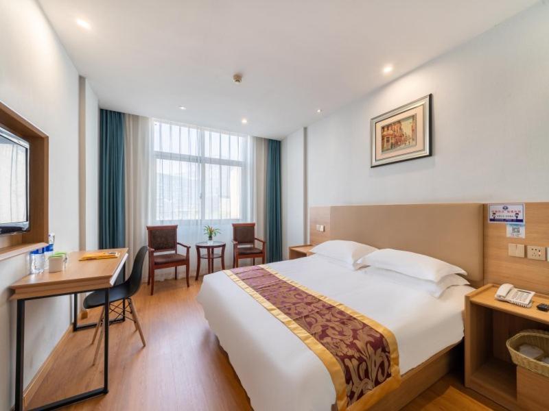 Greentree Inn Yiwu International Trade City Hotel Exterior photo