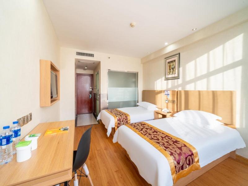 Greentree Inn Yiwu International Trade City Hotel Exterior photo