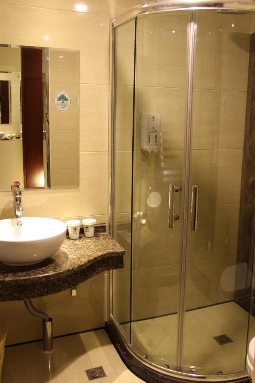 Greentree Inn Yiwu International Trade City Hotel Exterior photo