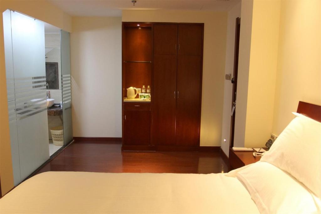 Greentree Inn Yiwu International Trade City Hotel Room photo
